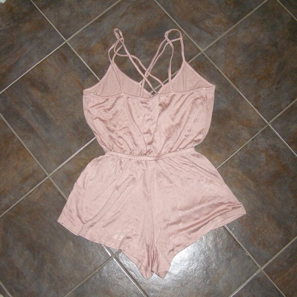 NEW size Small Derek Heart Womens Romper Strappy Mauve Sleeveless Knit Stretch - Picture 4 of 10